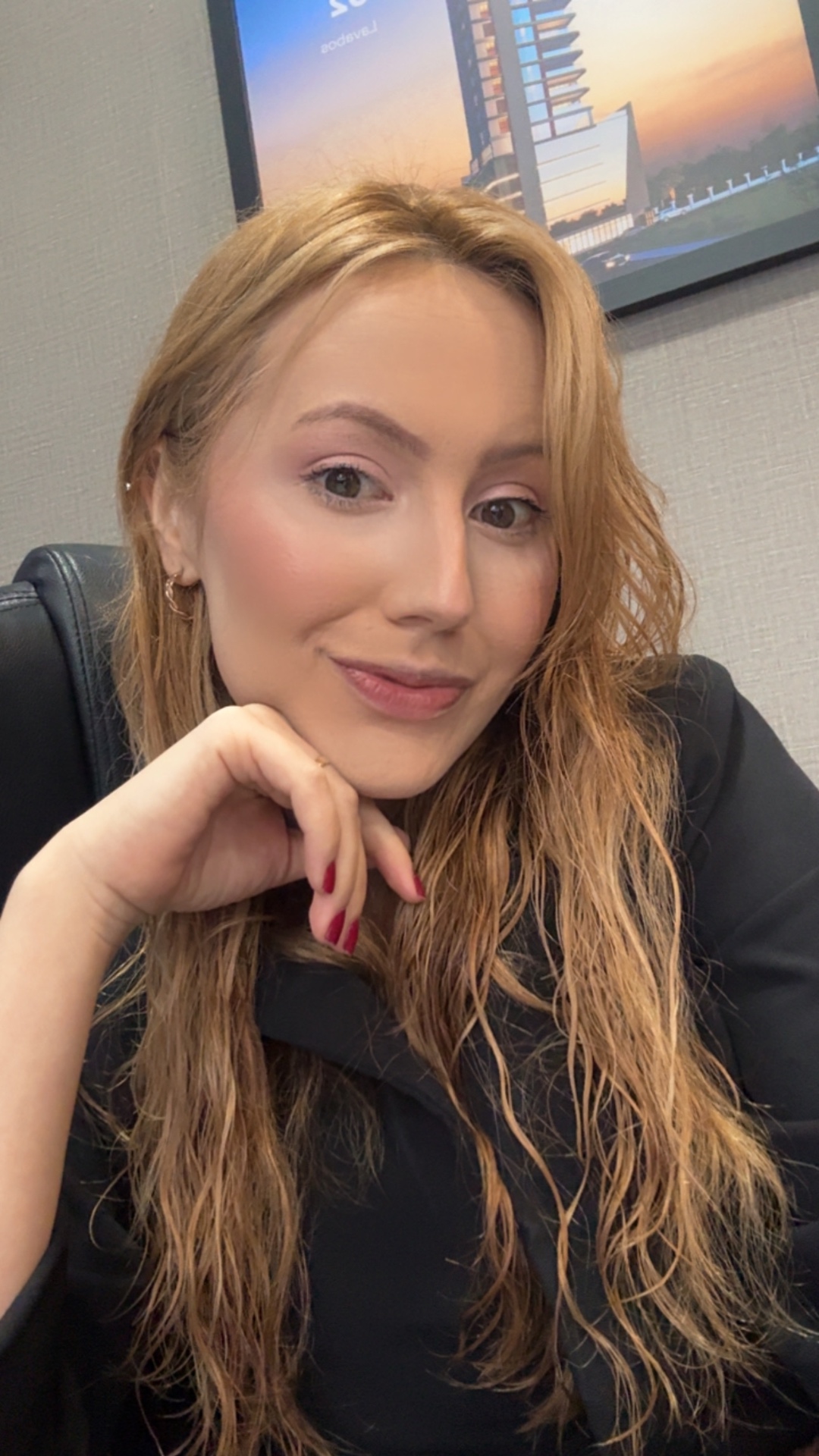 Kétlyn Oliveira Albuquerque, corretora responsável